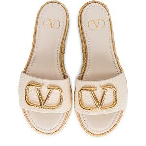 VALENTINO GARAVANI Cream Ivory Pebble Leather Espadrille Slide Sandal Size 6